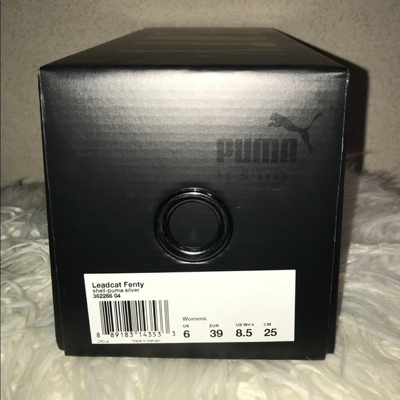 100% Authentic Fenty Puma Fur Slides - Picture 7 of 7